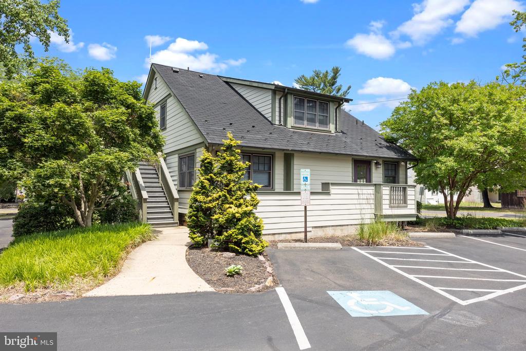 1099 General Greene Rd