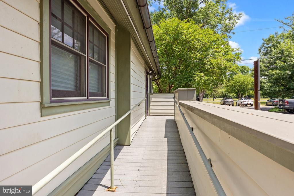 1099 General Greene Rd
