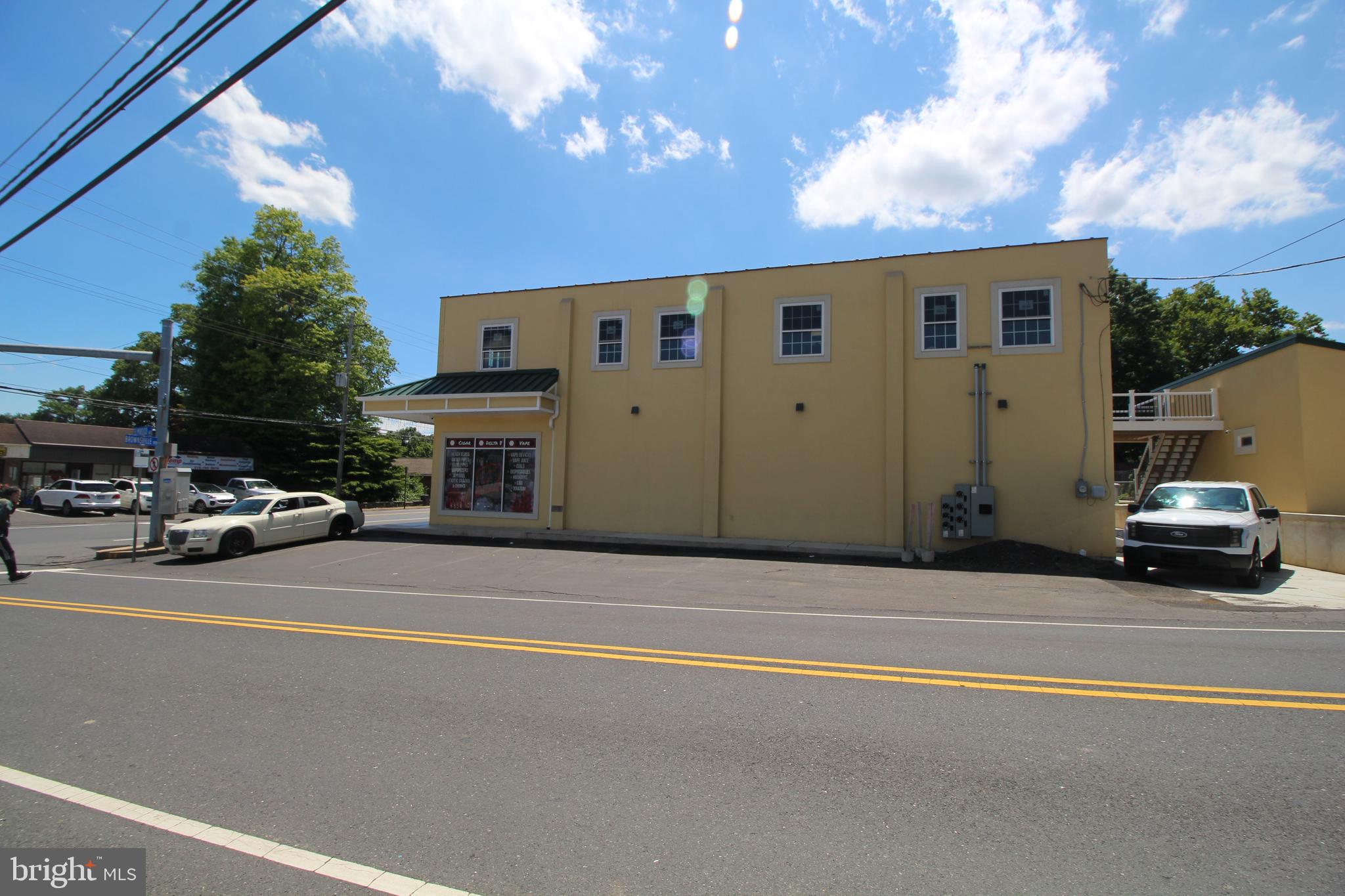 1804 Brownsville Rd