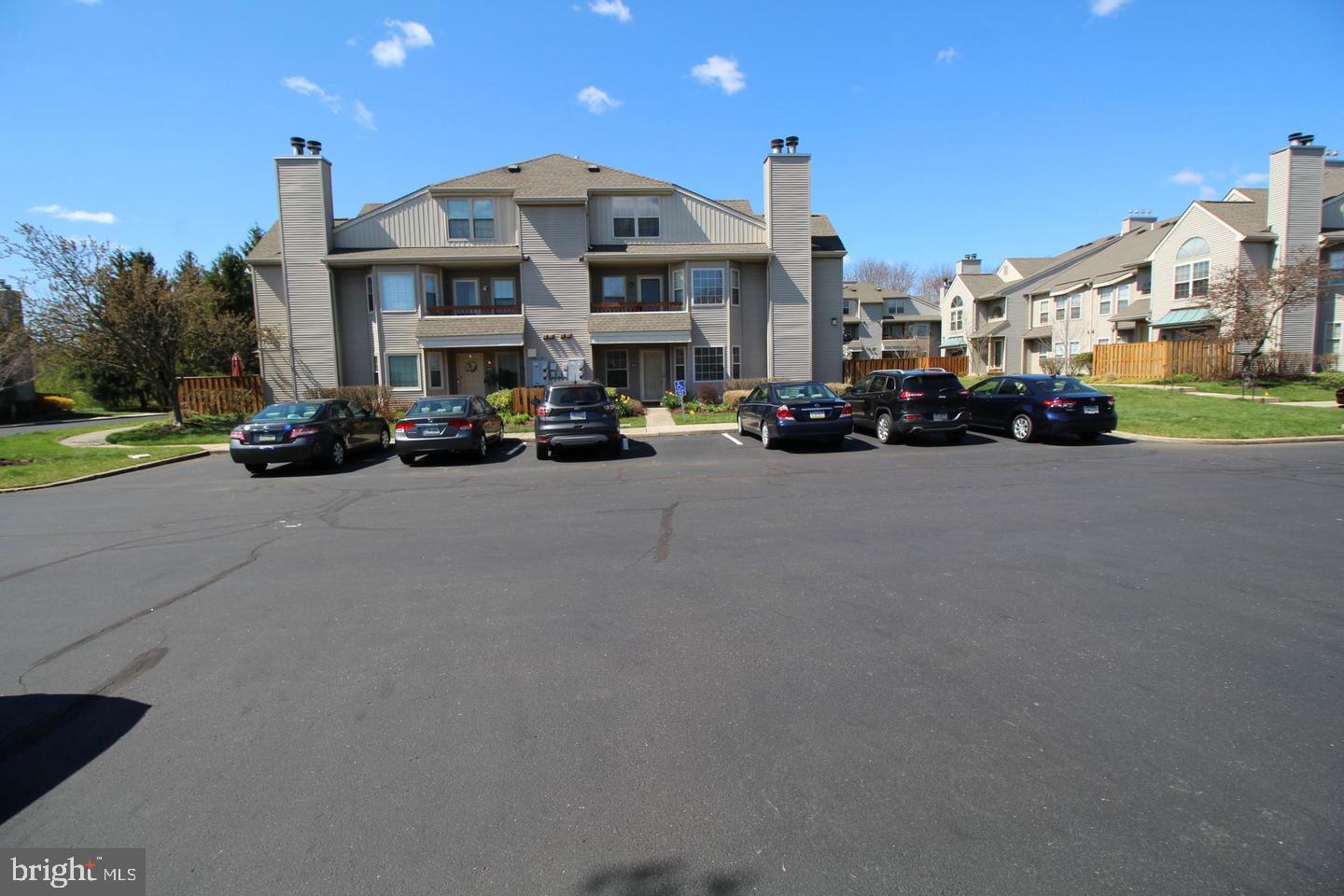 2601 BROOKHAVEN DR