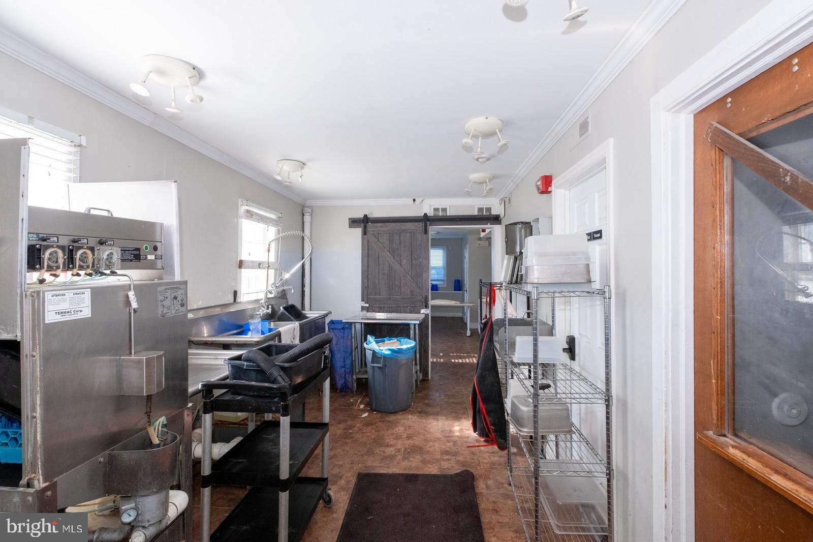 41 N Main St