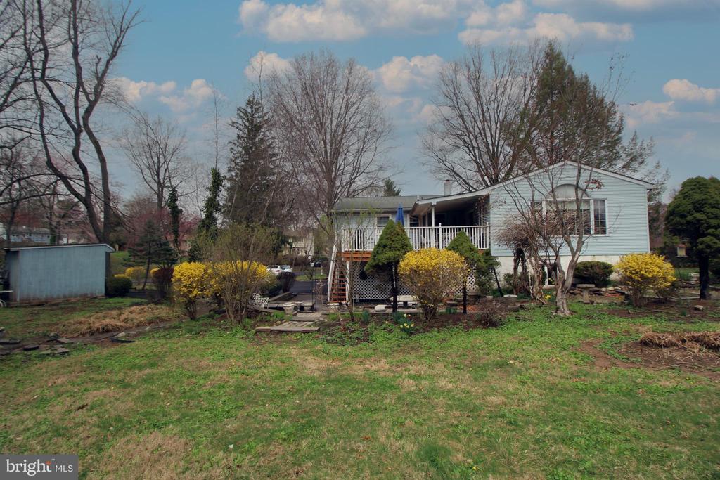 75 Sunset Dr