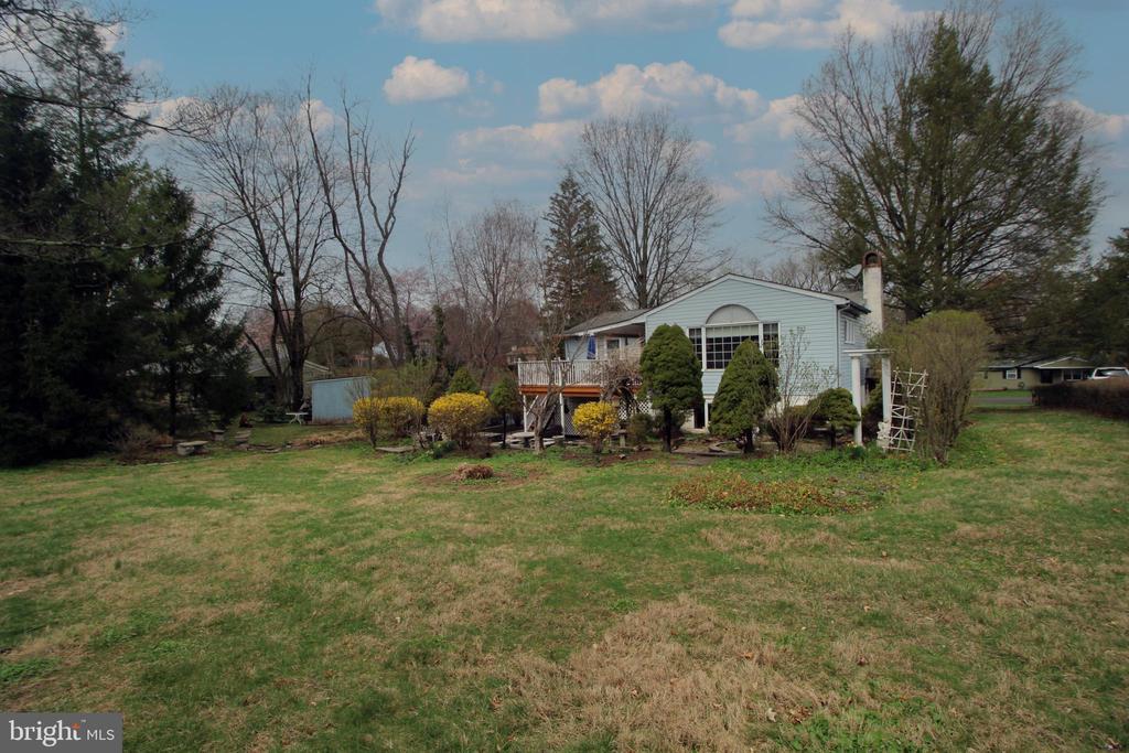 75 Sunset Dr