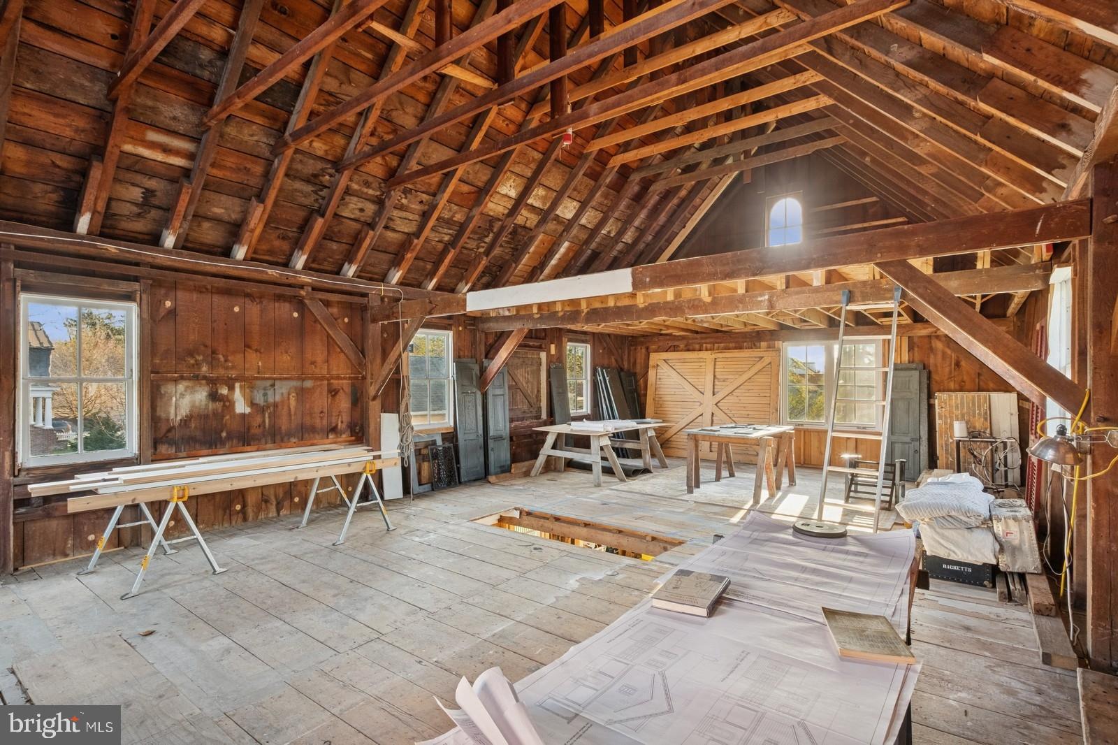 115 E Washington Ave