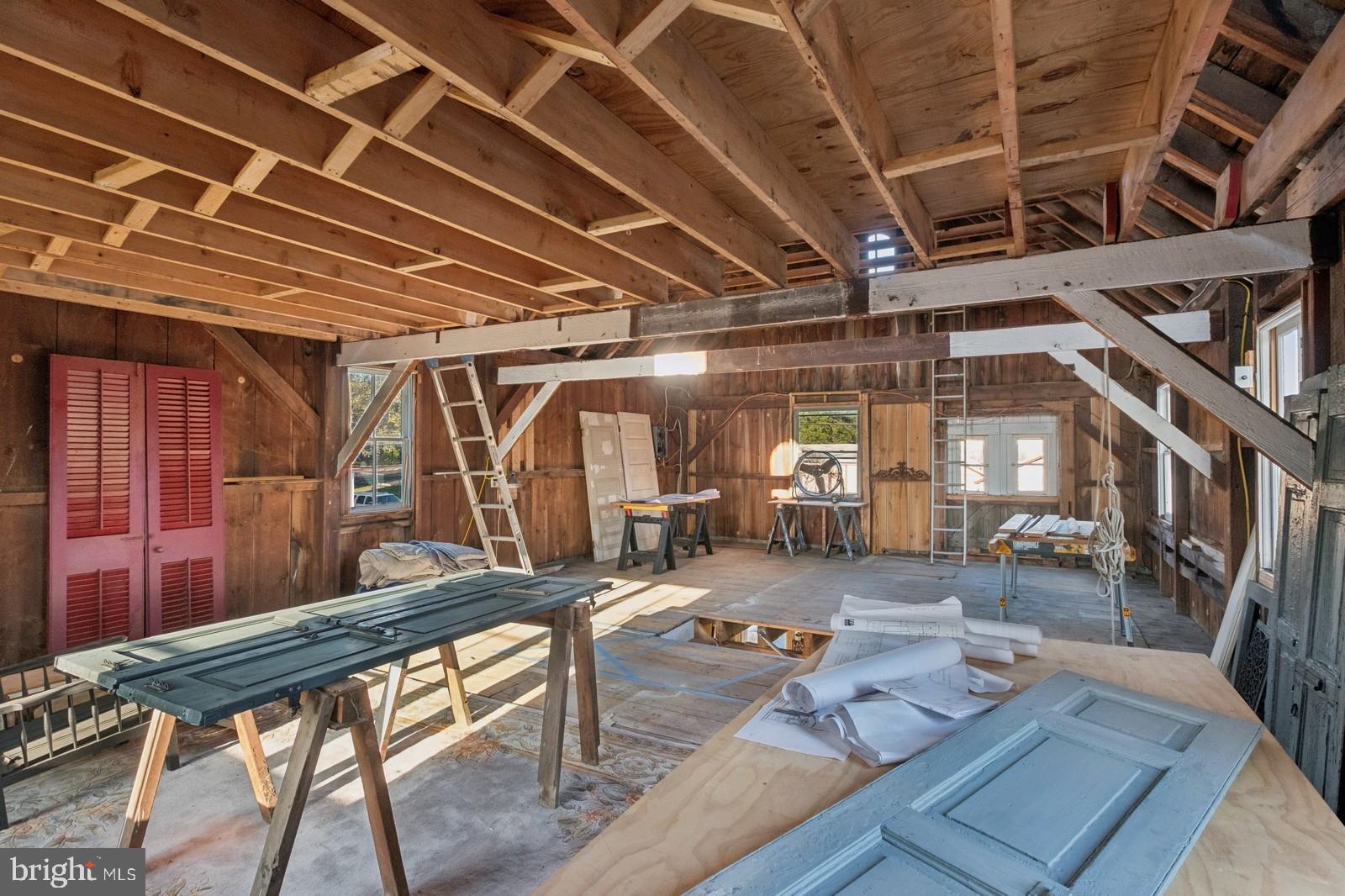 115 E Washington Ave