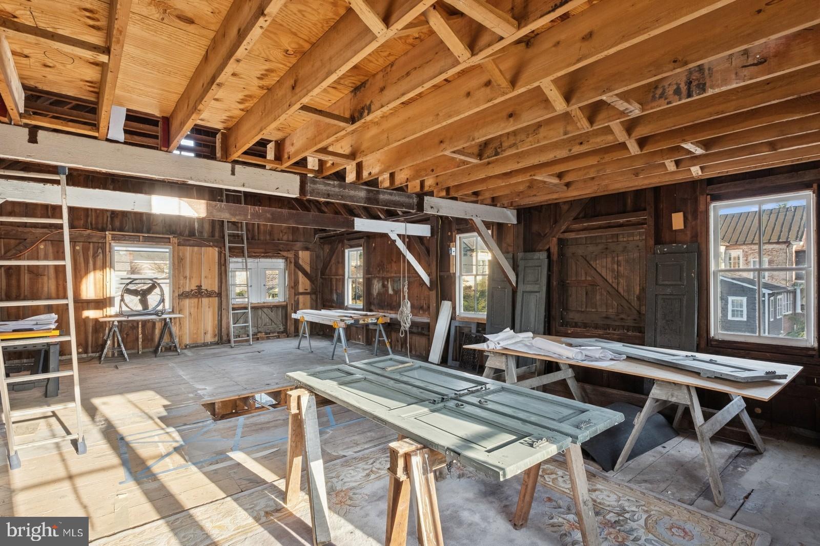 115 E Washington Ave