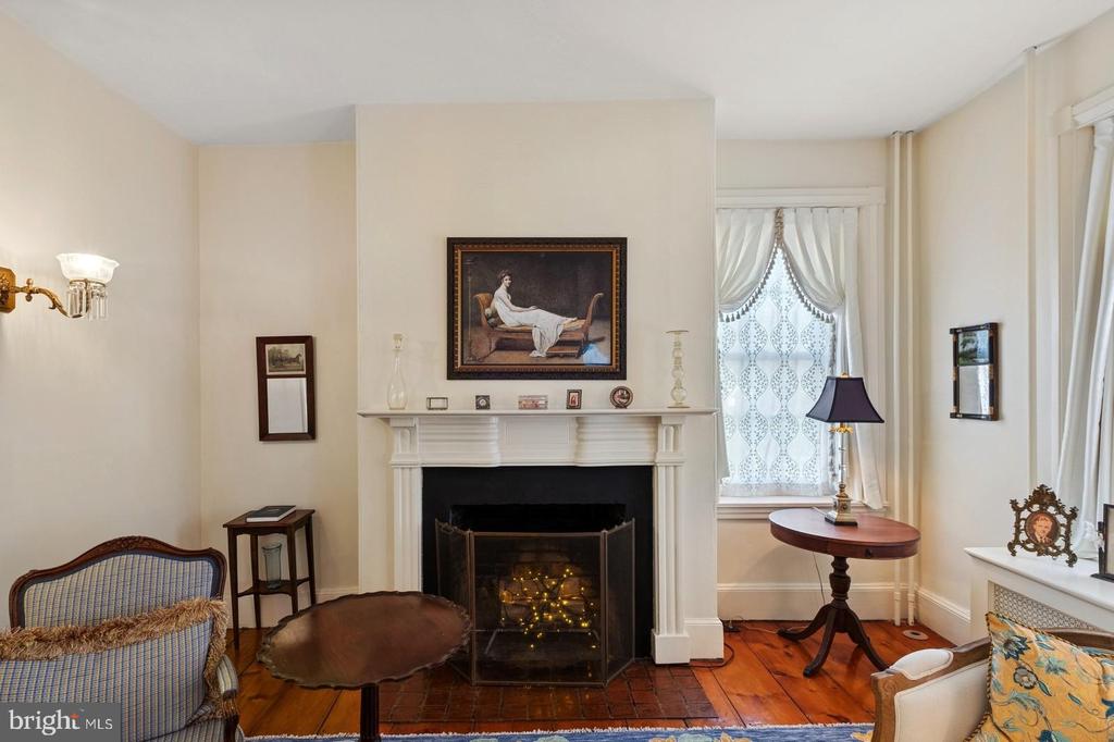 115 E Washington Ave