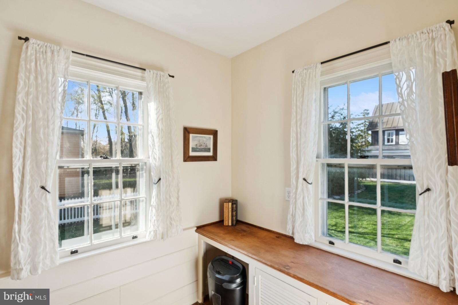 115 E Washington Ave