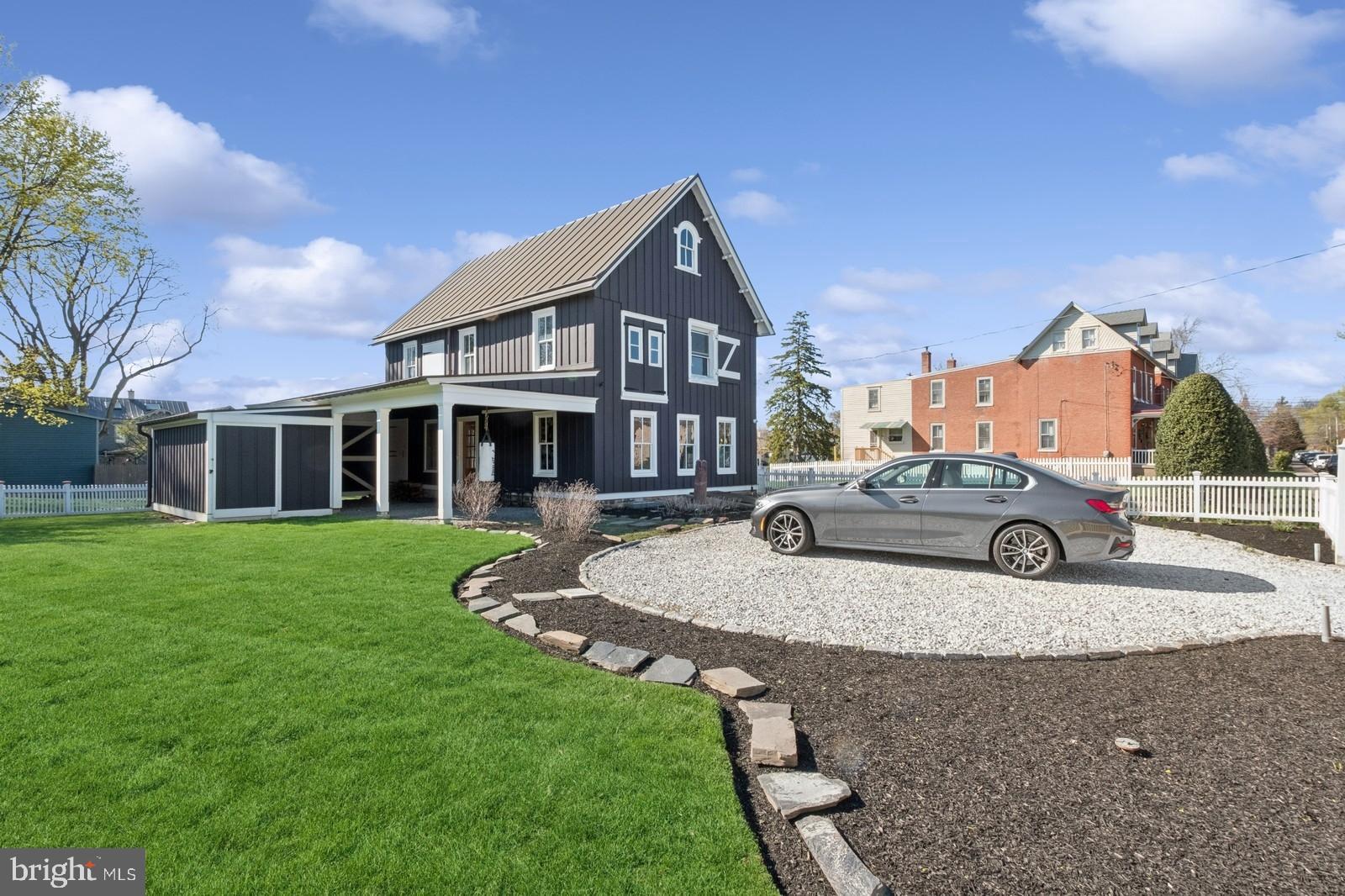 115 E Washington Ave