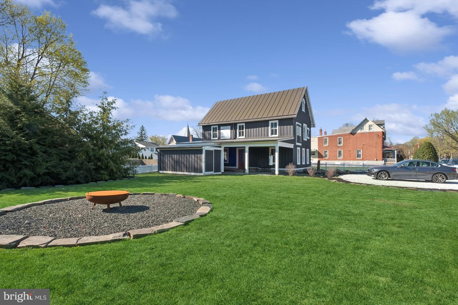 115 E Washington Ave