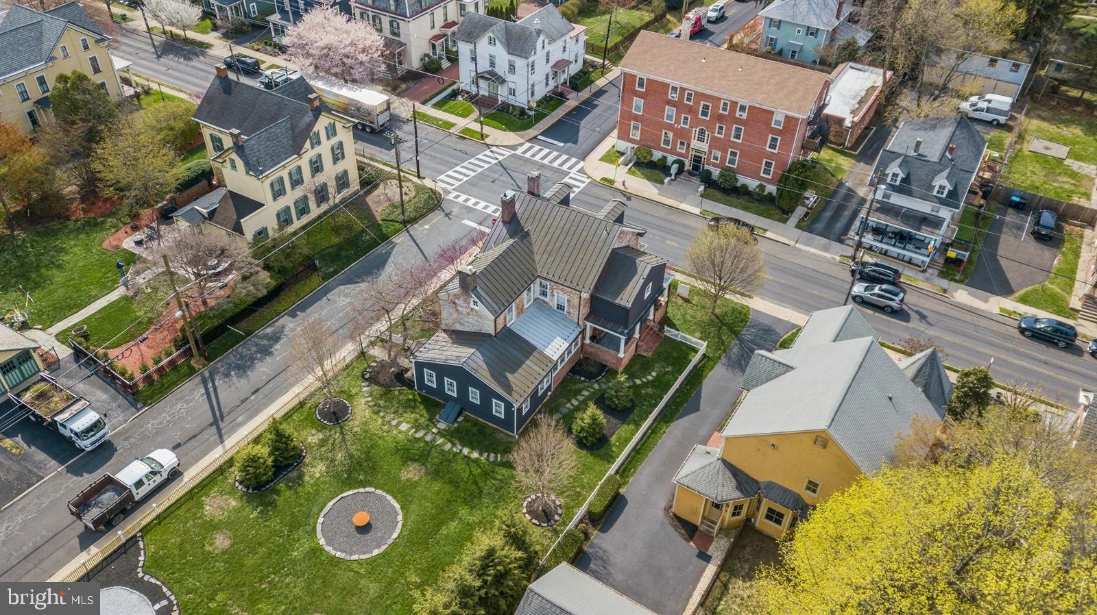 115 E Washington Ave