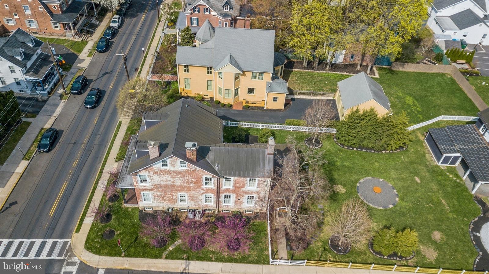 115 E Washington Ave