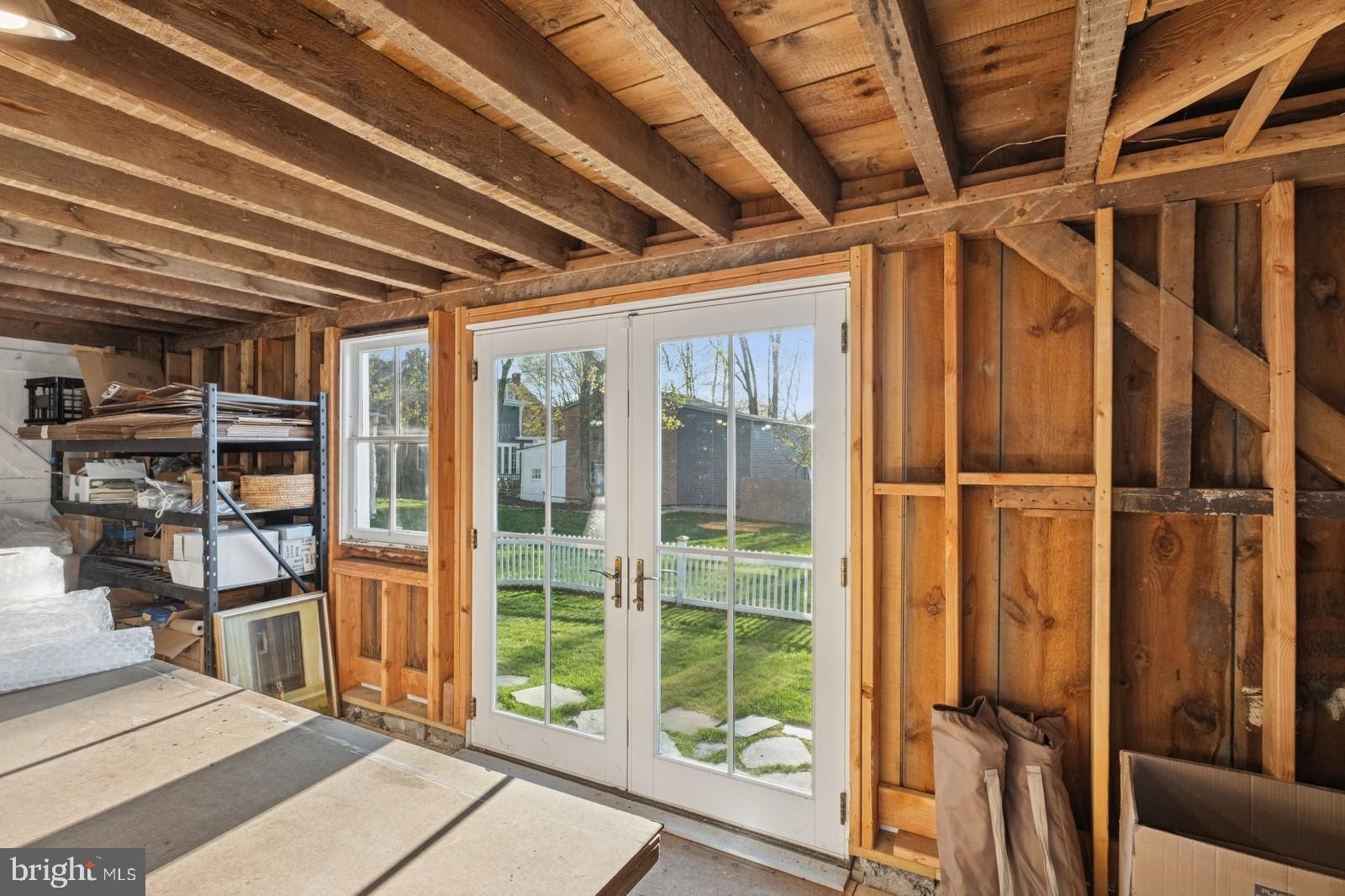 115 E Washington Ave