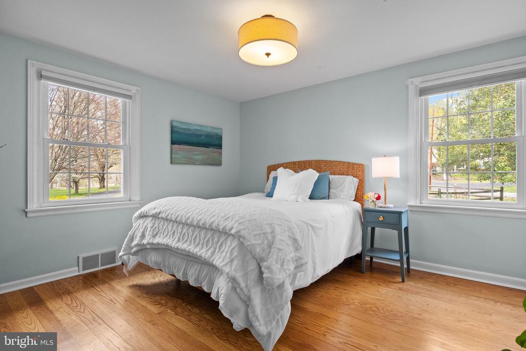 407 EDGEBORO DRIVE