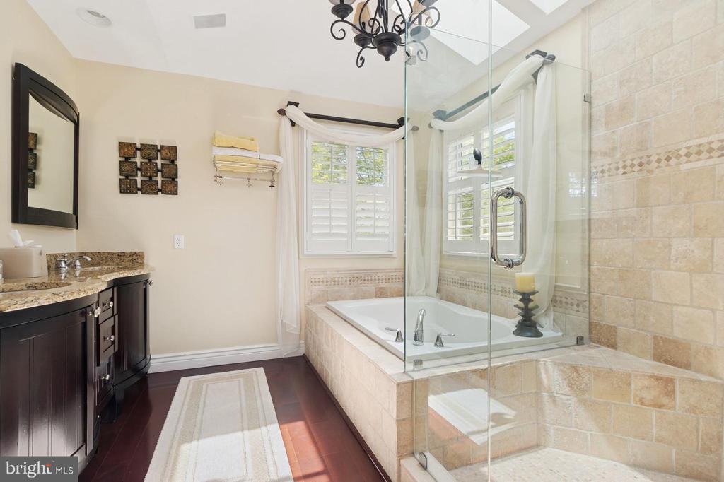 1401 Brentwood Rd