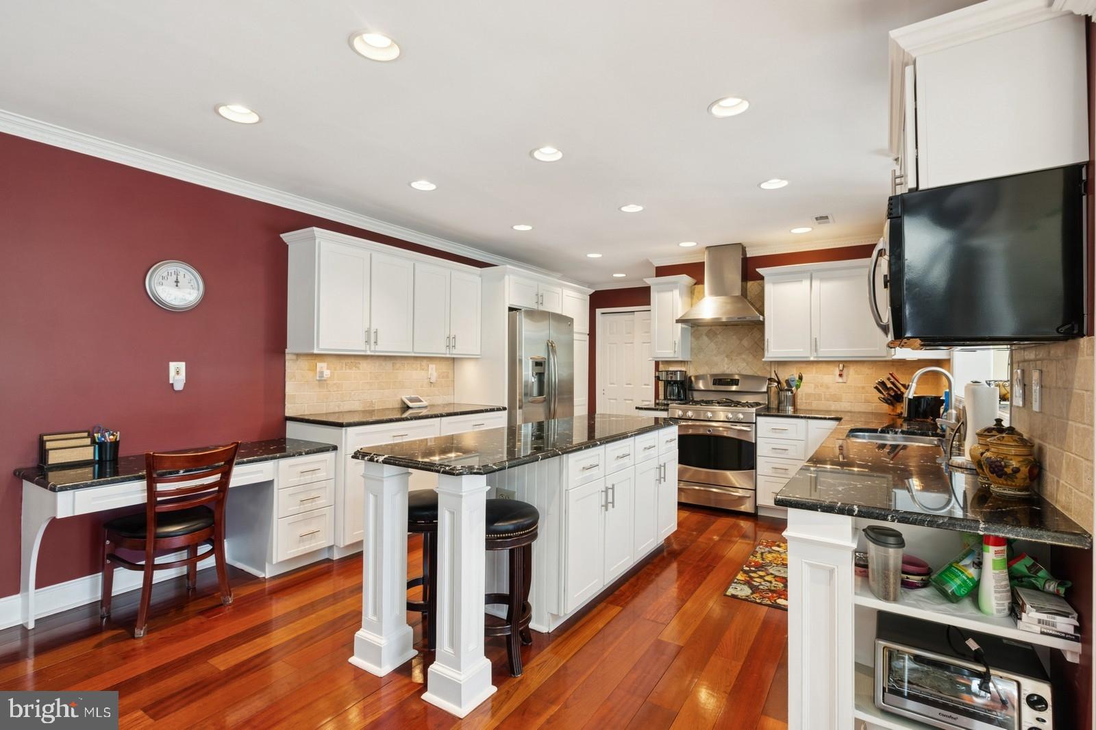 1401 Brentwood Rd