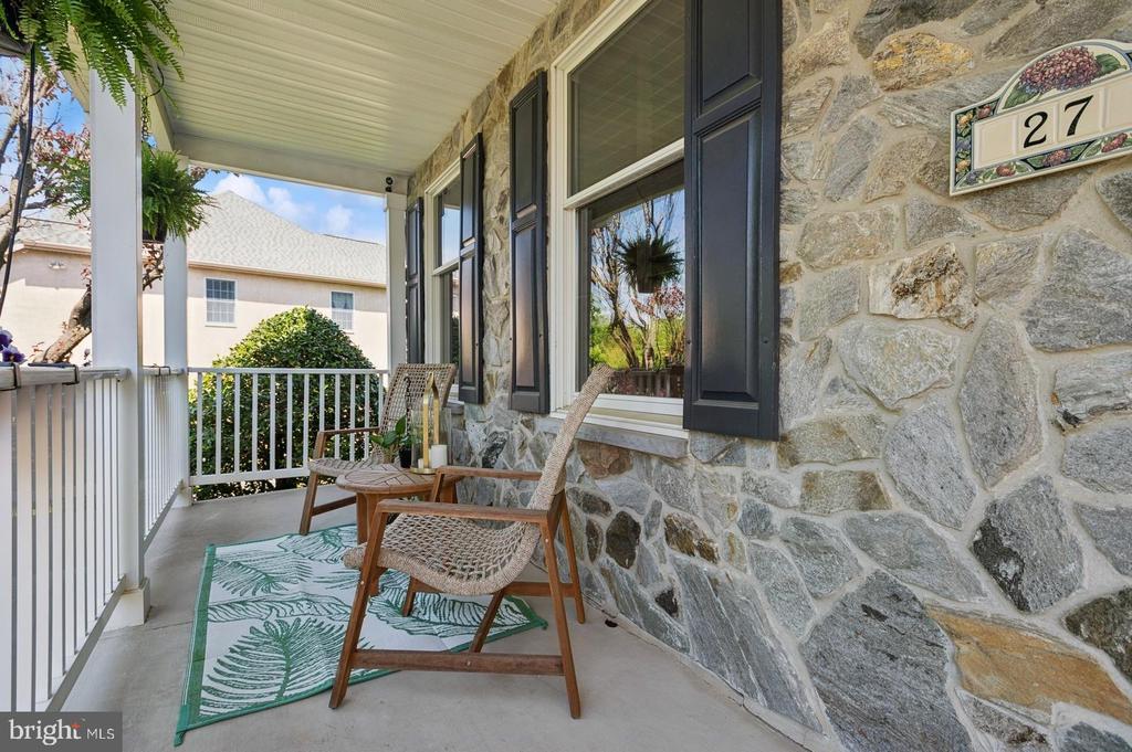 27 Sibelius Dr