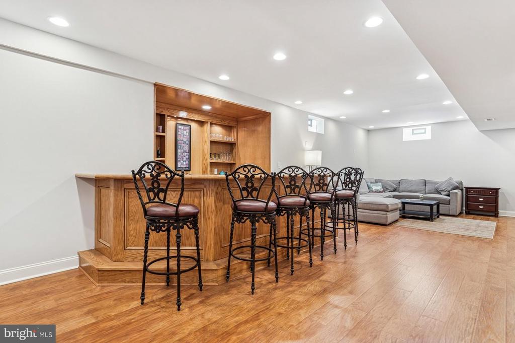 27 Sibelius Dr