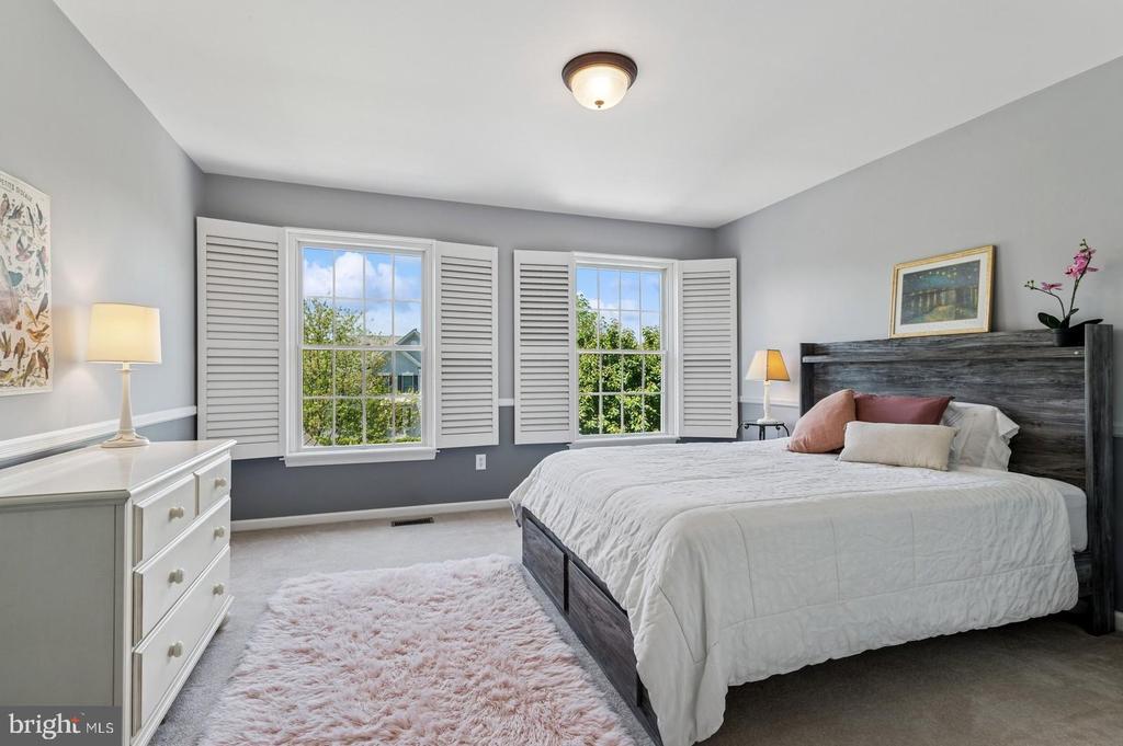 27 Sibelius Dr