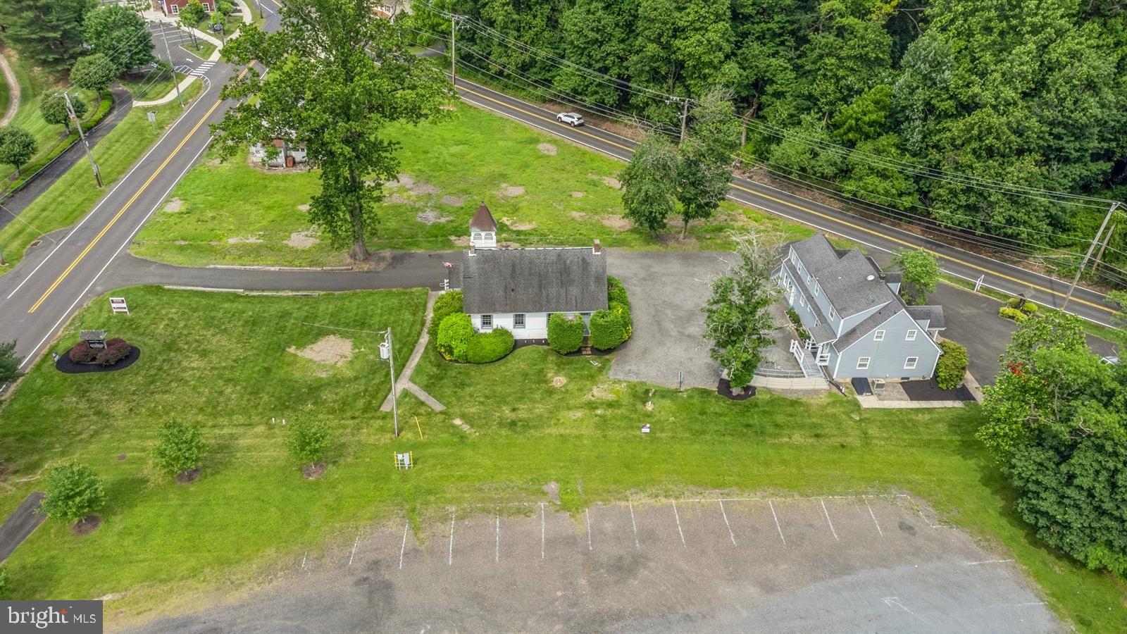 1666 Edgewood Rd