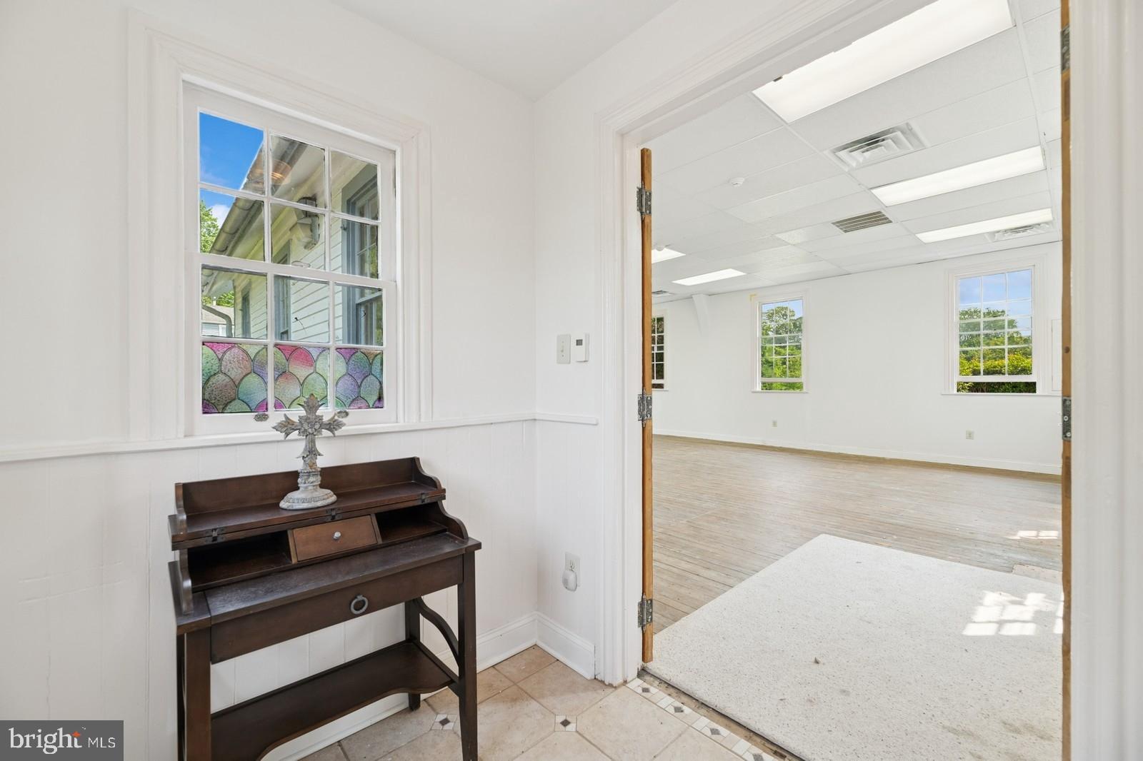 1666 Edgewood Rd