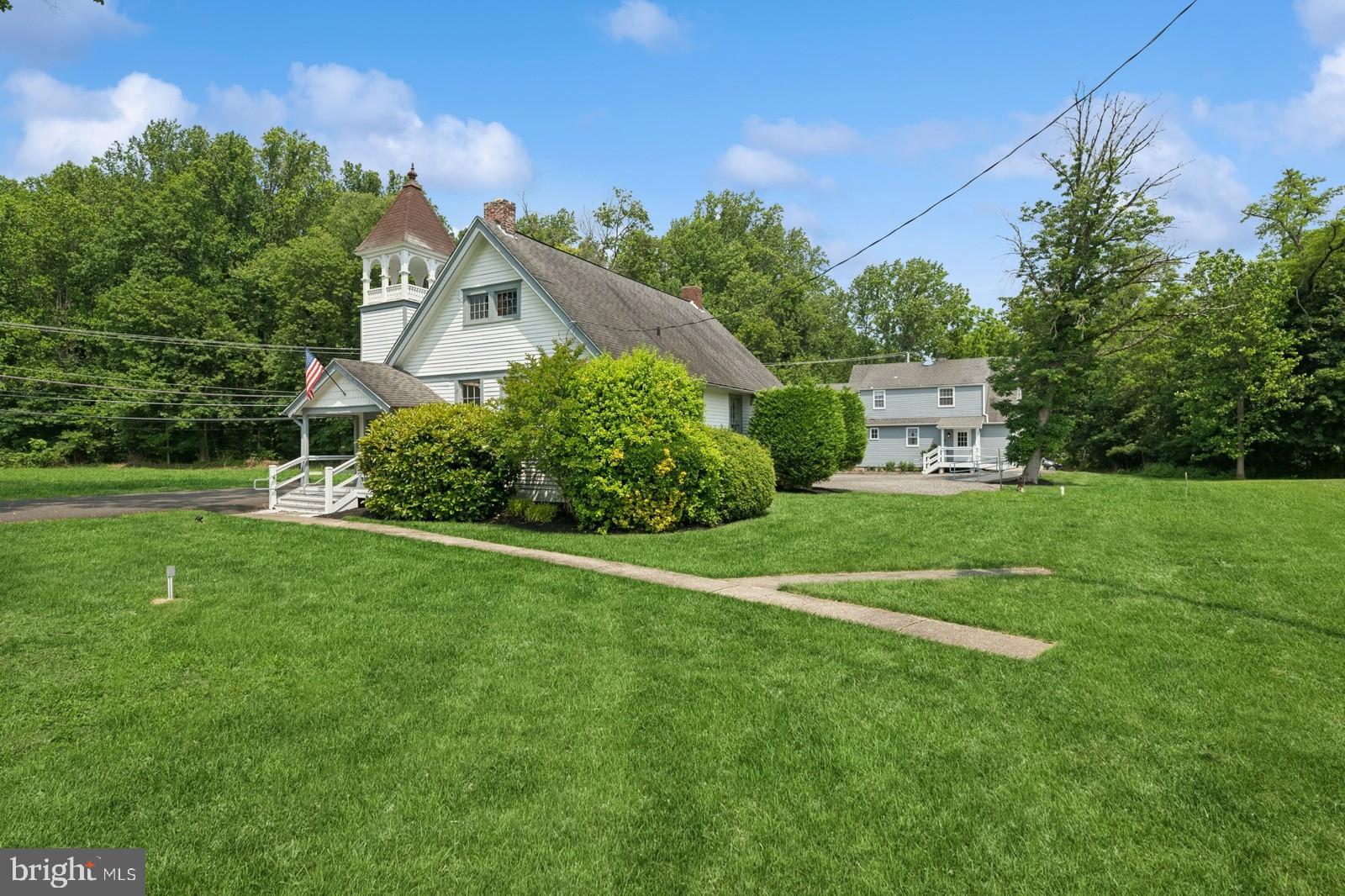 1666 Edgewood Rd