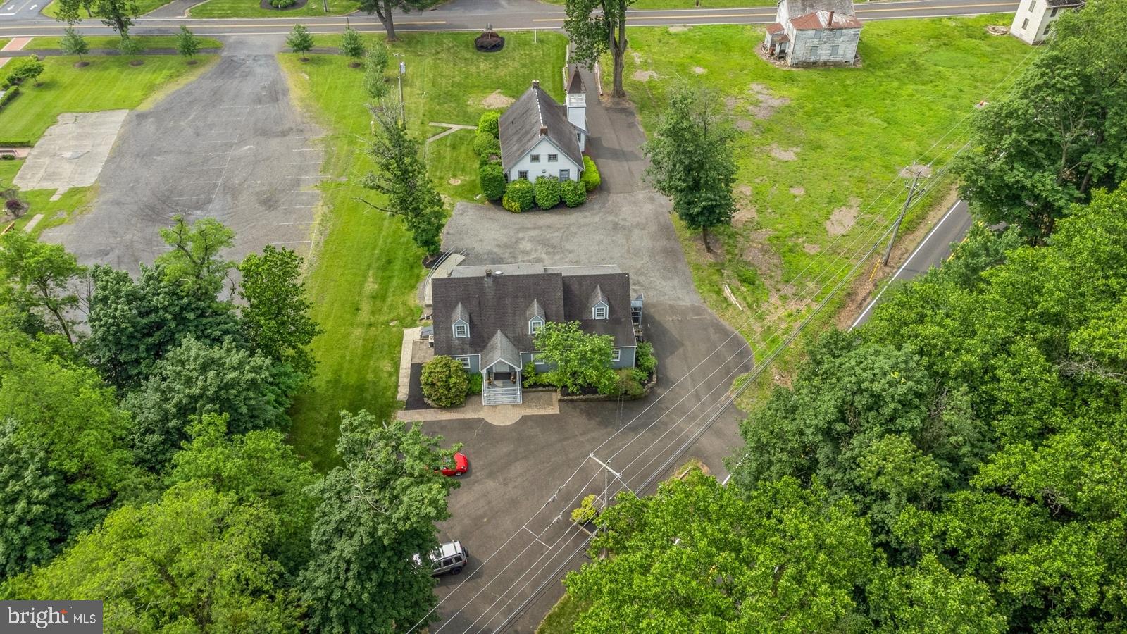 1666 Edgewood Rd