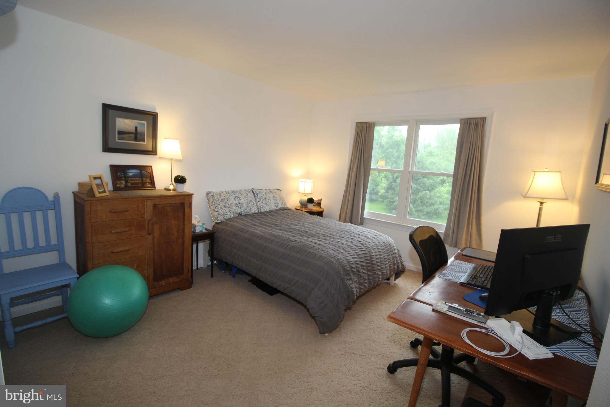 319 Fieldstone Dr