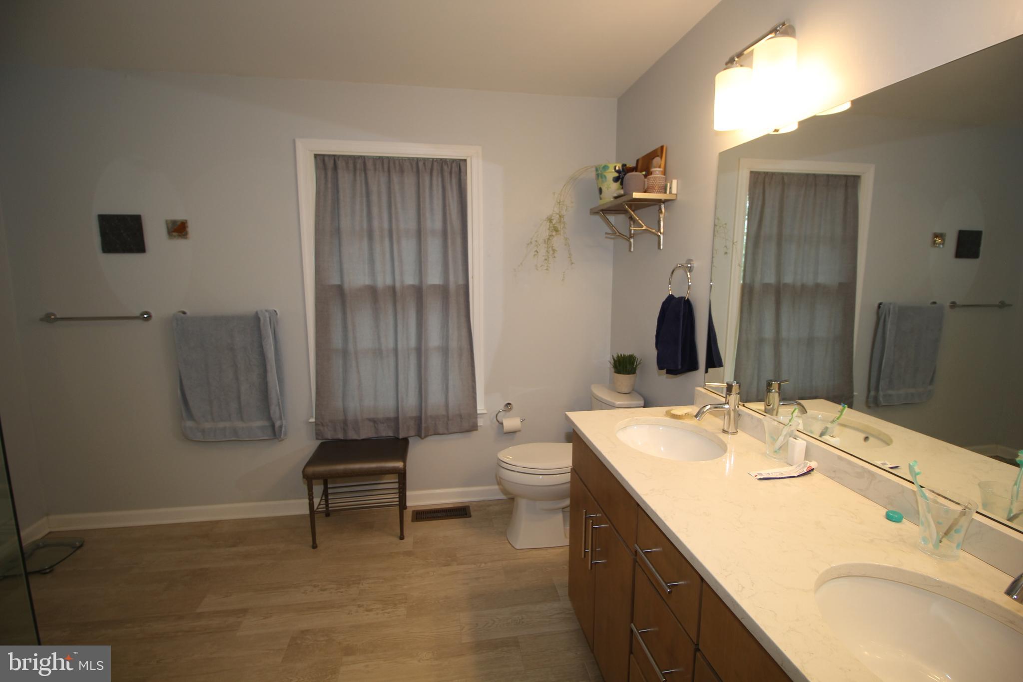 319 Fieldstone Dr