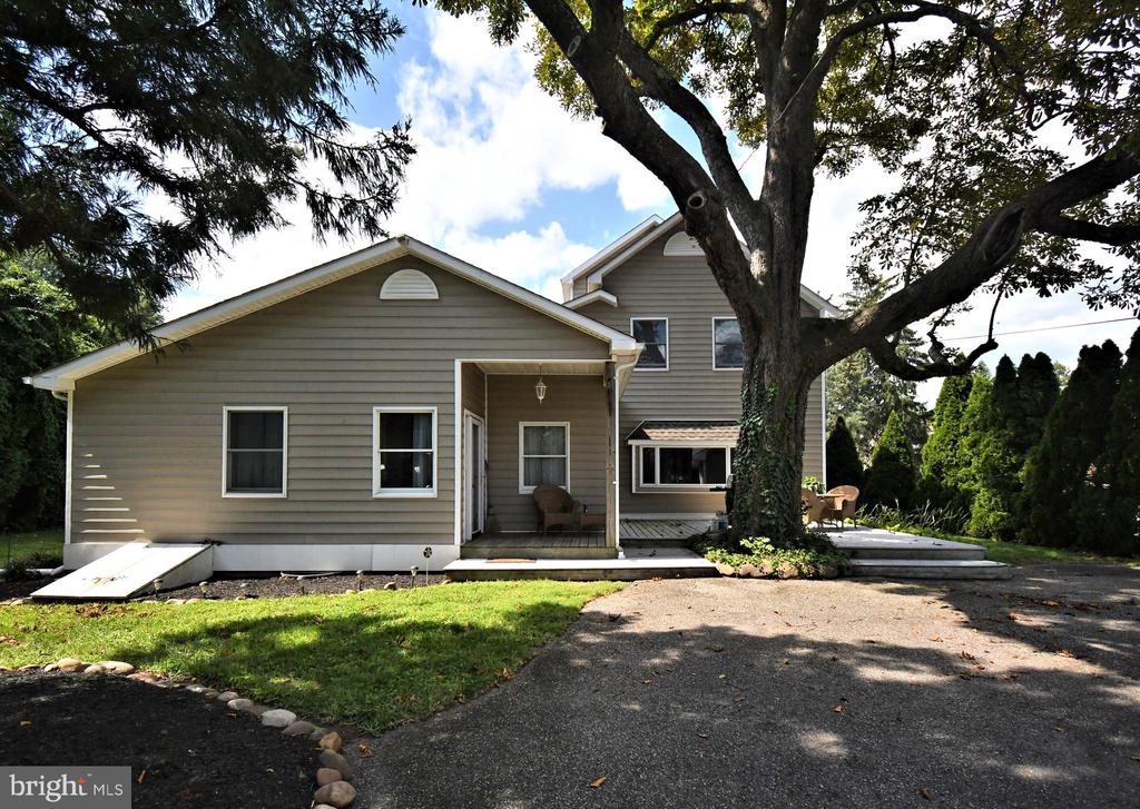 524 WASHINGTON AVENUE