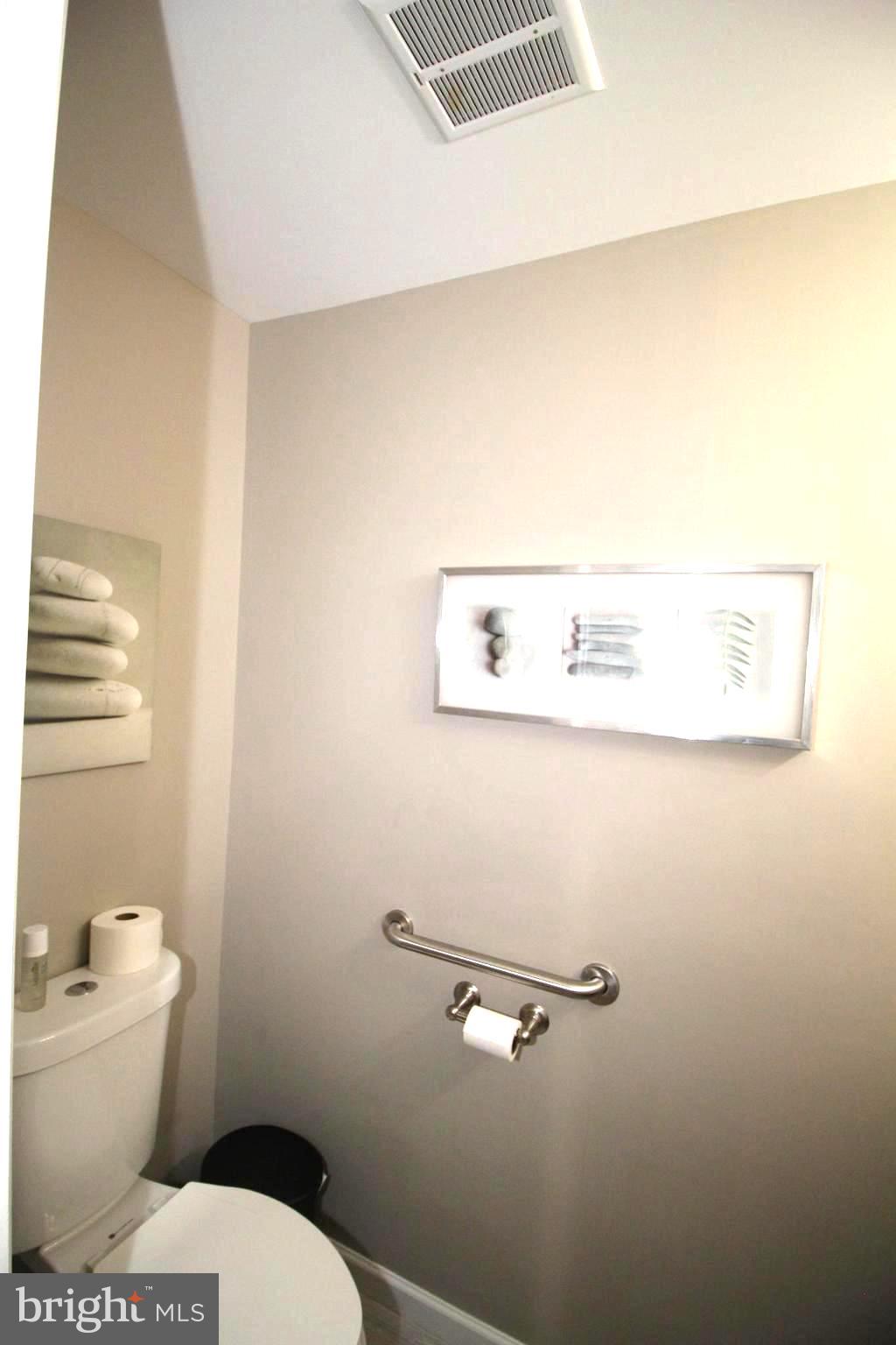 1703 LANGHORNE NEWTOWN