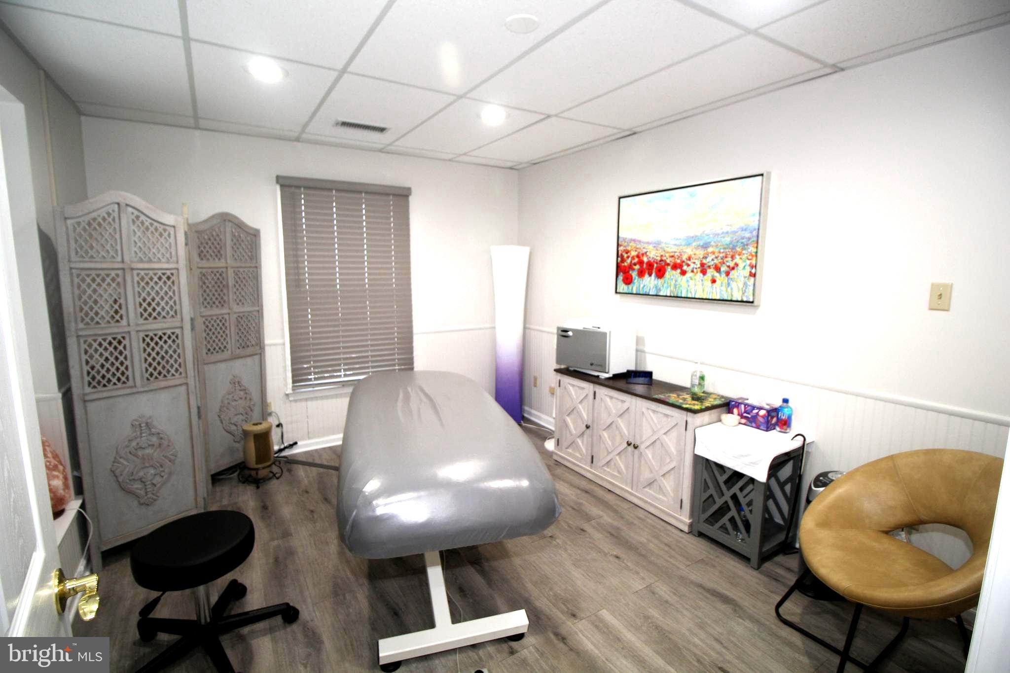 1703 LANGHORNE NEWTOWN