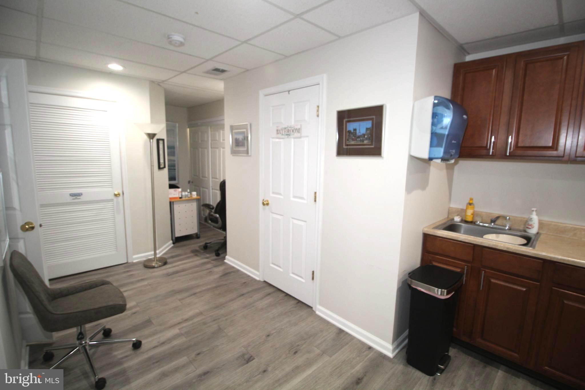 1703 LANGHORNE NEWTOWN