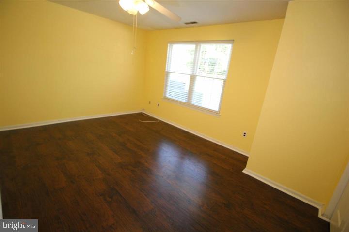 681A ROSE HOLLOW DRIVE