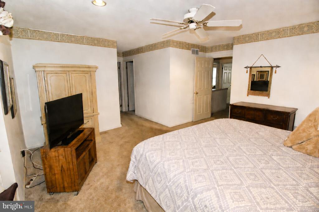 56 KANON COURT