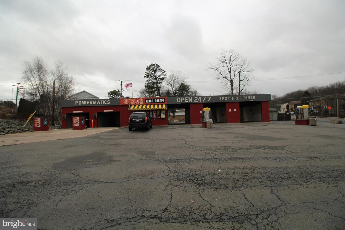 360 Susquehanna Blvd