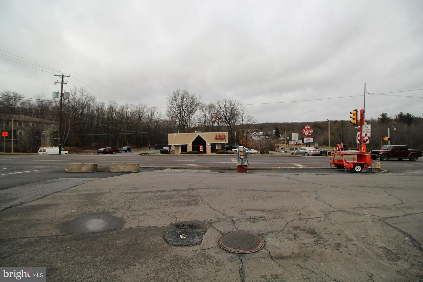 360 Susquehanna Blvd