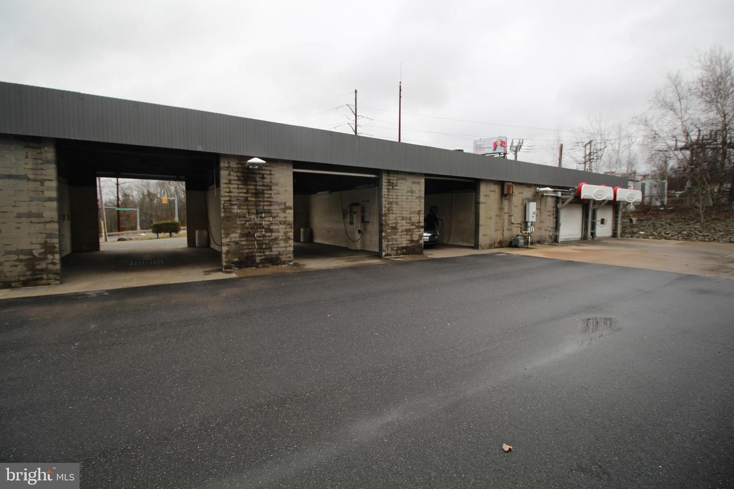 360 Susquehanna Blvd