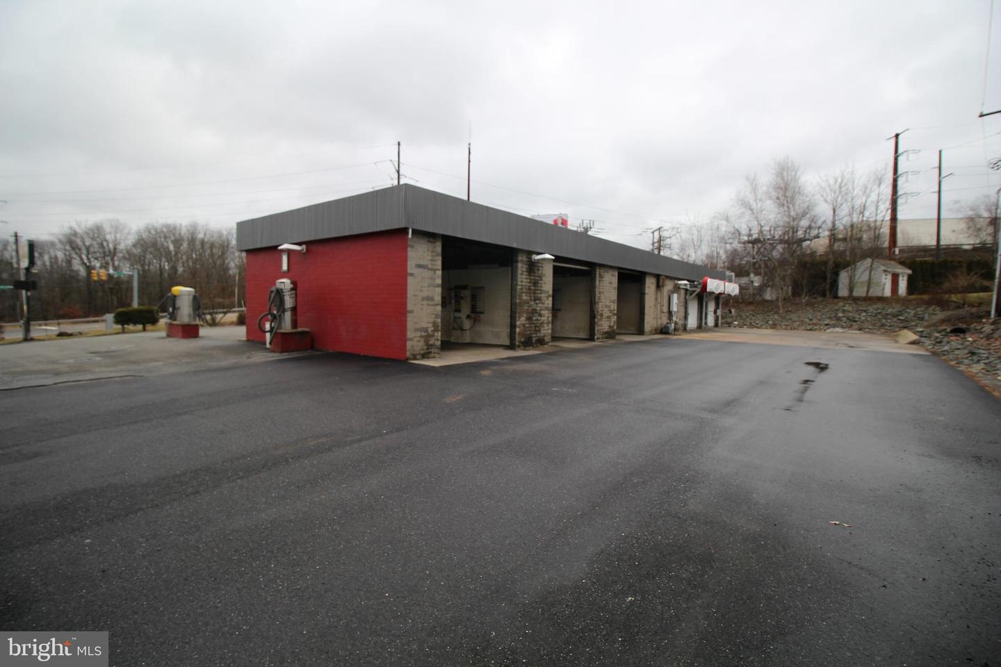 360 Susquehanna Blvd