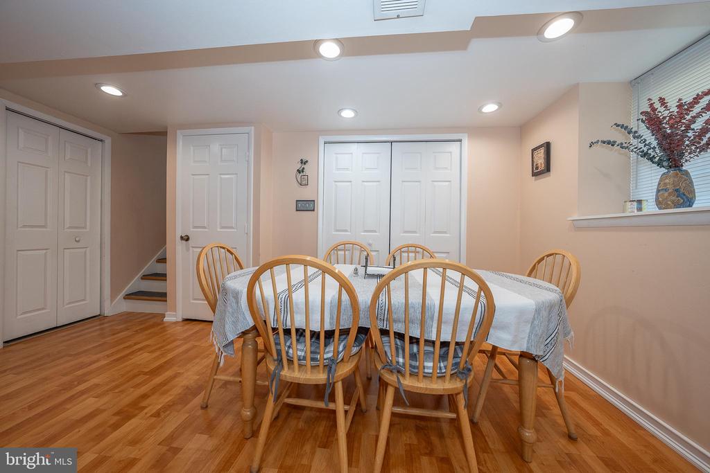 4216 ORANGEMANS ROAD