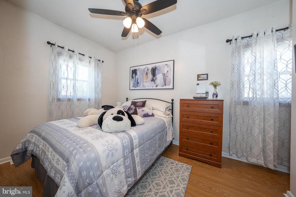 4216 ORANGEMANS ROAD