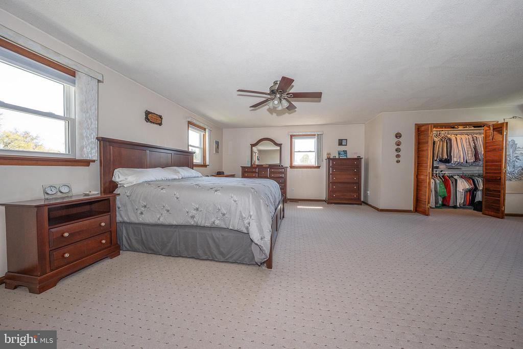 4216 ORANGEMANS ROAD