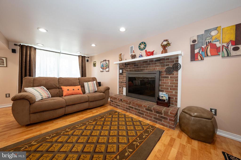 4216 ORANGEMANS ROAD