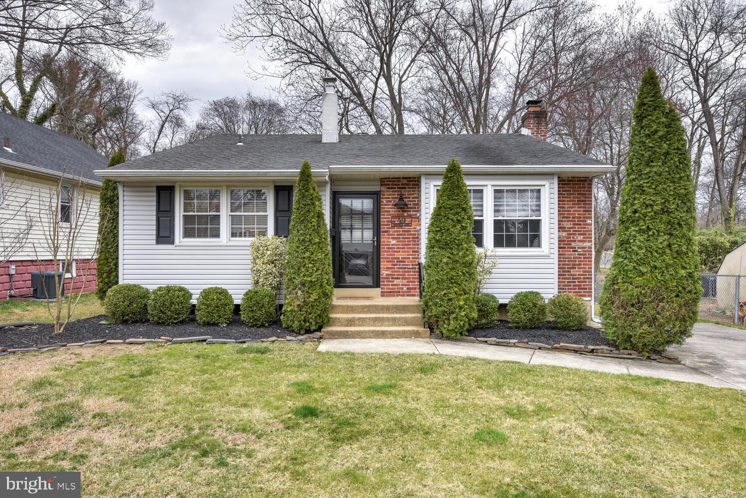 49 Revere Ave