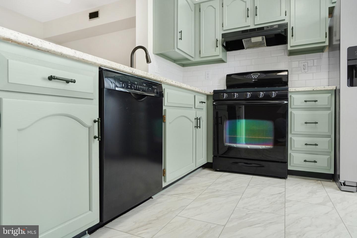 1207-A YARMOUTH LN