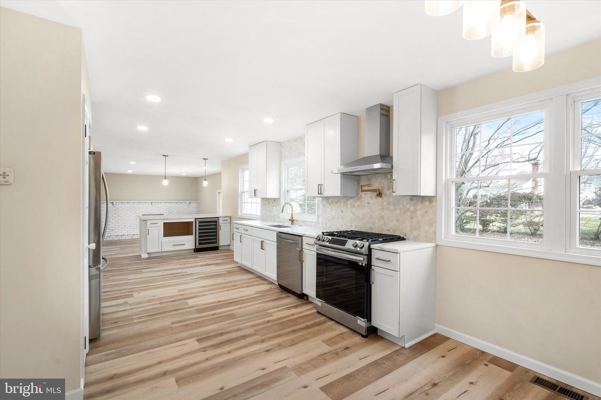 508 Cypress Ln