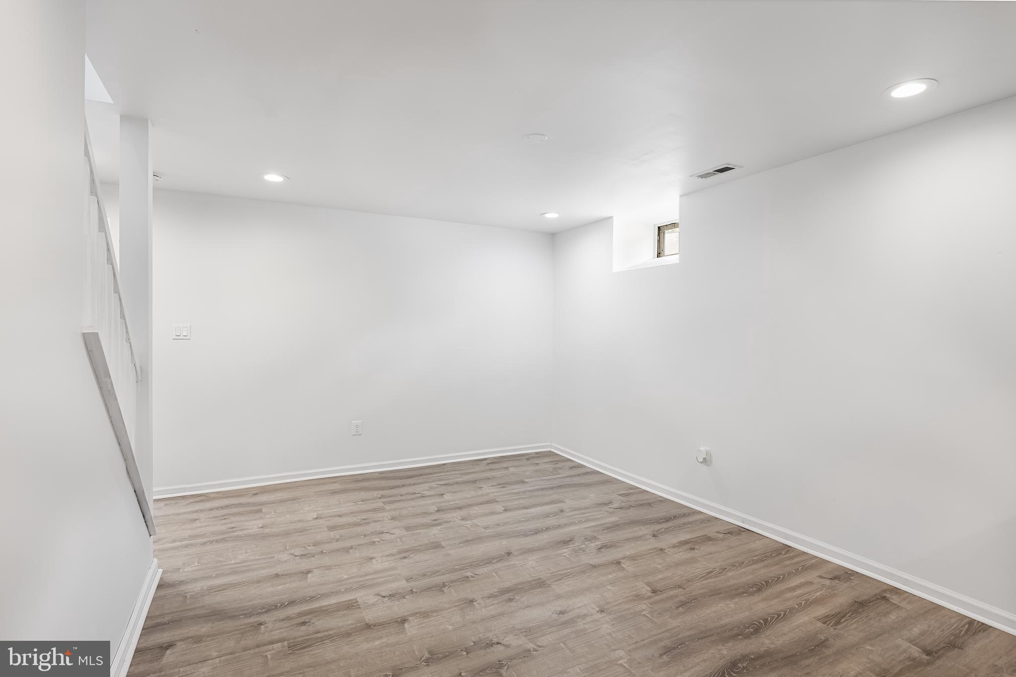 42 Crawford Dr