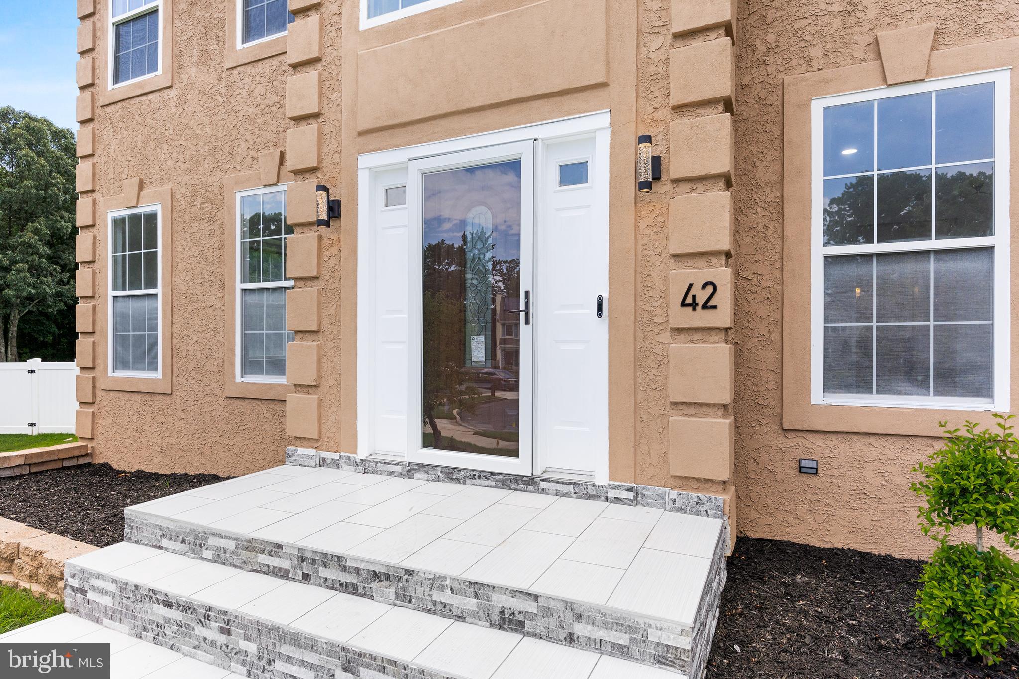 42 Crawford Dr