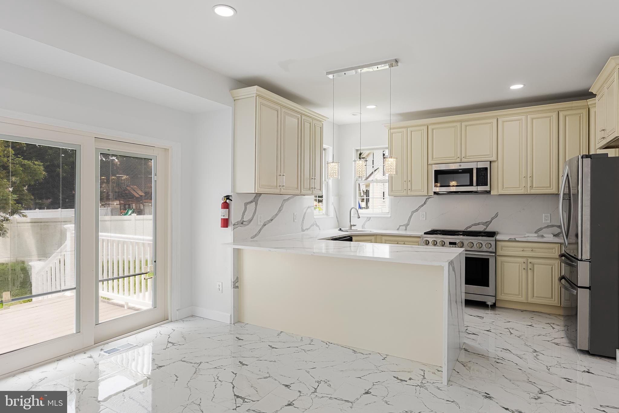 42 Crawford Dr