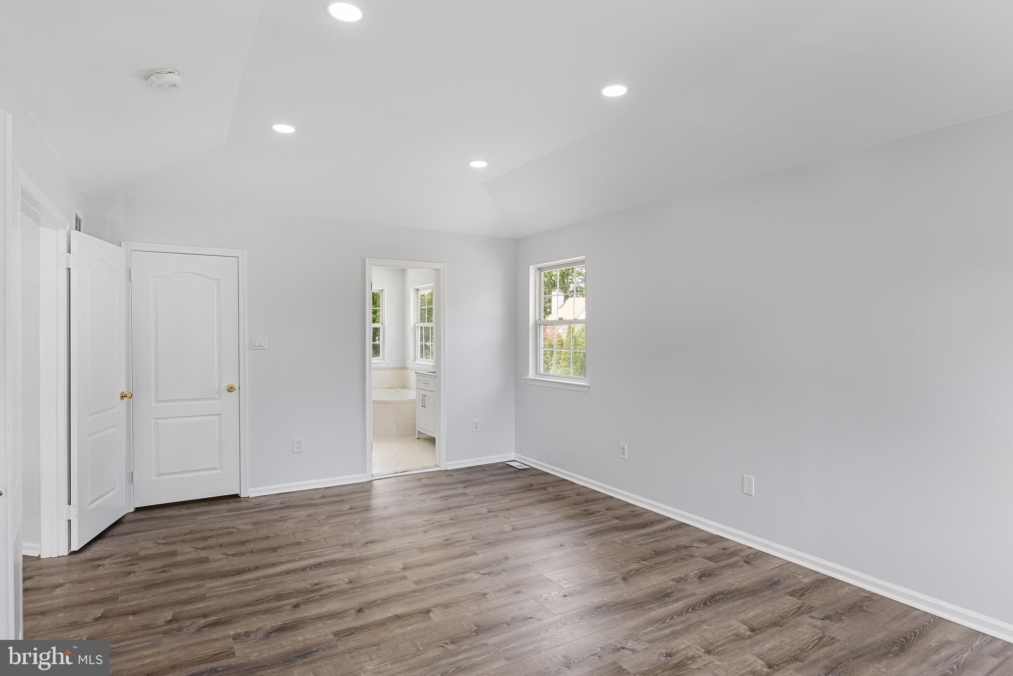 42 Crawford Dr